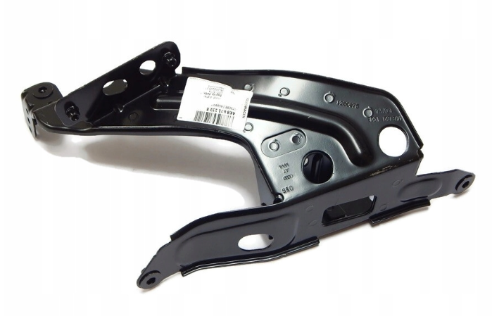 Кронштейн крила правий передн.