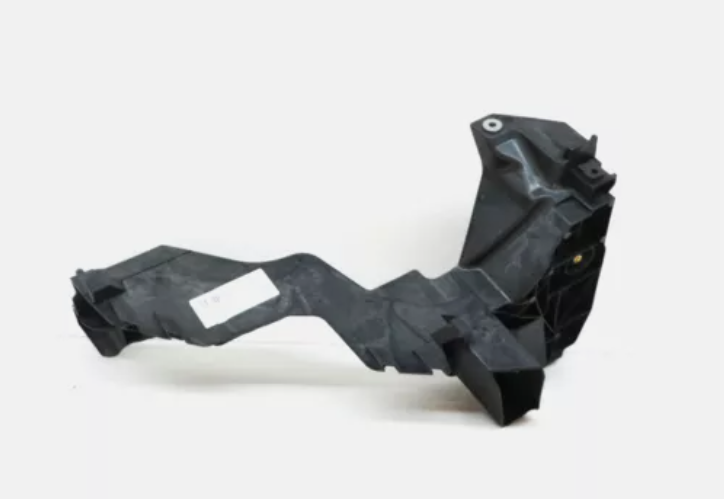 Кронштейн фари правої (бумеранг)