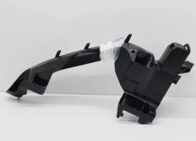 Кронштейн фари правий Audi Q5 80A