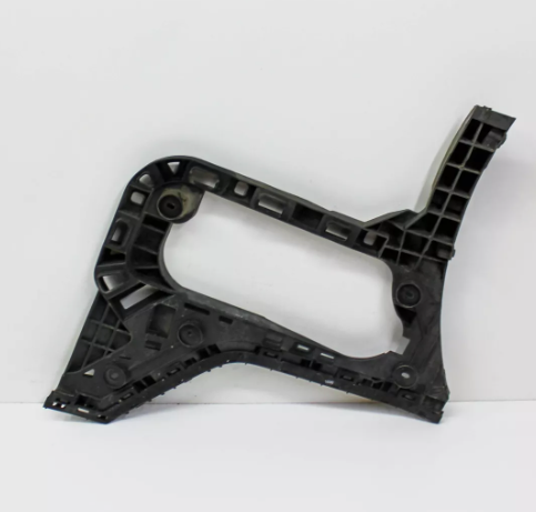 Направляюча заднього бампера VW ARTEON 3H7 2018