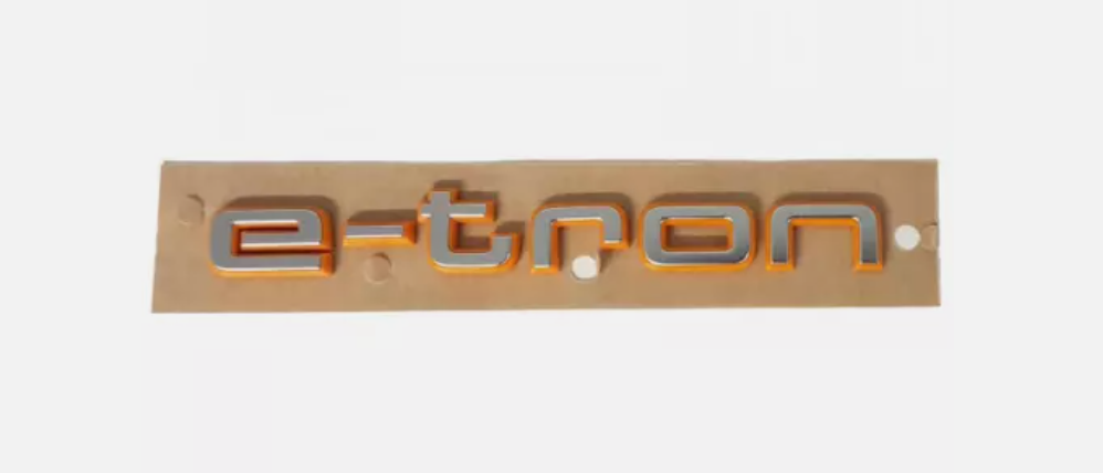 Емблема ''e-tron''